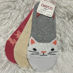 🩶5/$30 Davco Women's Cat Design No-Show Socks - 3 Pack - Gray, Pink, Cream